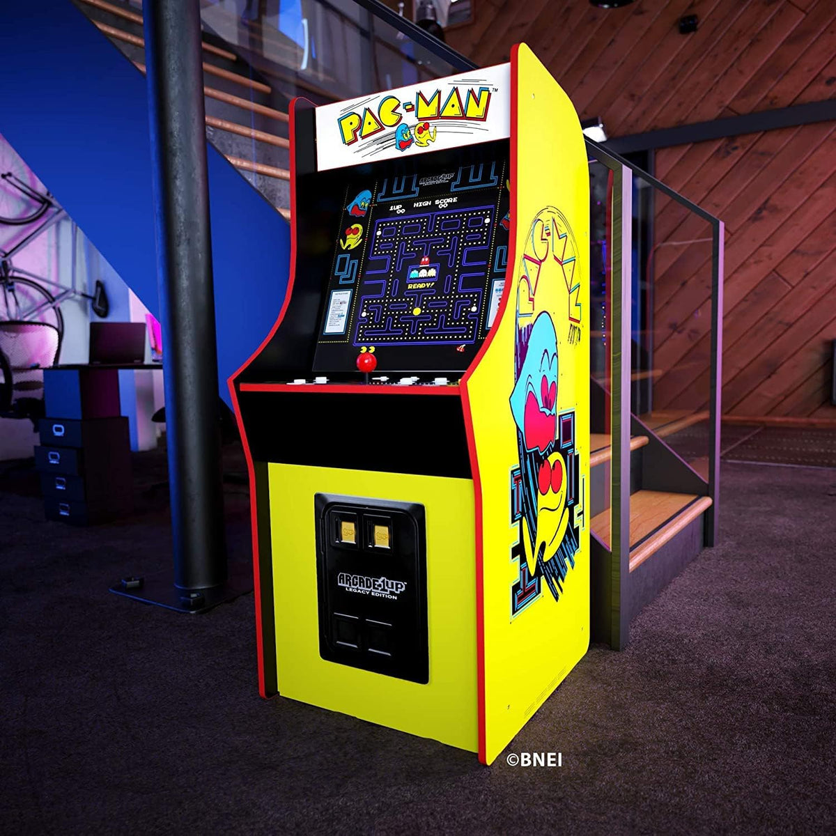 Bandai's "" classic version, featuring 12 games, and an arcade machine that is 4 feet in size.